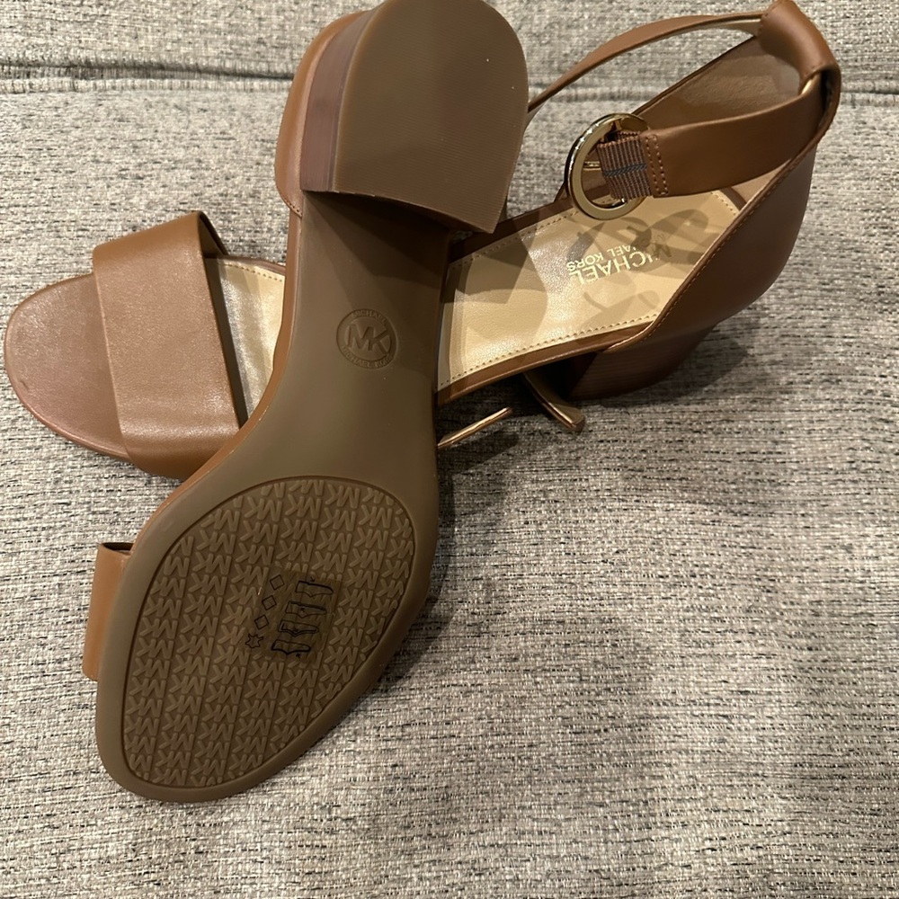 Michael Kors Tan Women's Sandals - Picture 2 of 3